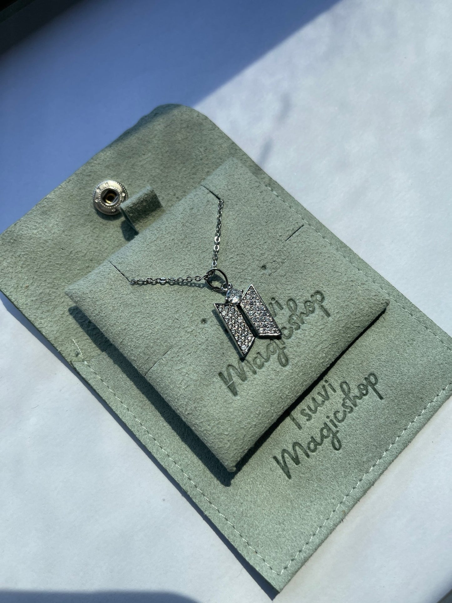 BTS Diamond Logo Necklace - Tsuvishop Shop Kpop