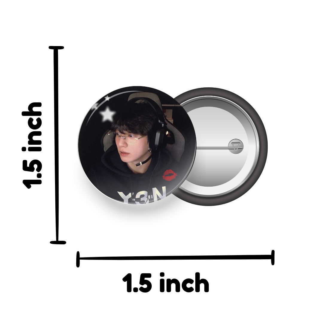 Button badge of bts jungkook wearing headphonesfrom his gamer streams, shown with dimensions on a white background.